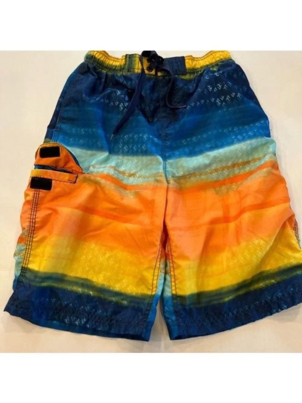 Okanu Surf Boy’s Board Shorts Large 14/16 Elastic Waist drawstring Mesh Lining